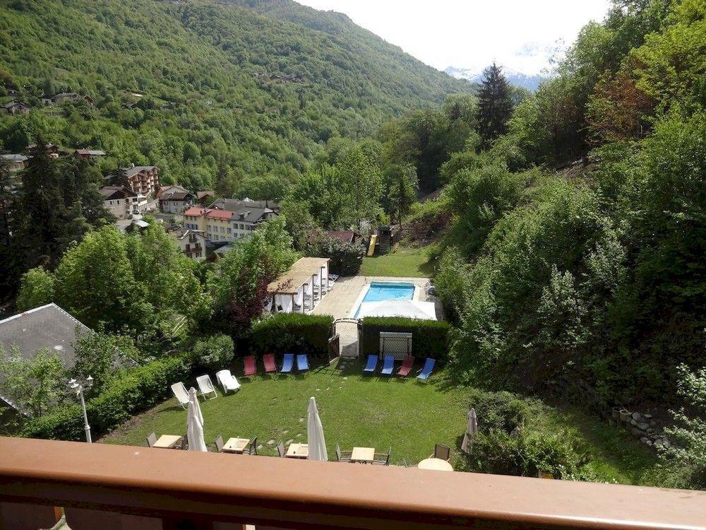 فندق لي فيرسيو بريد-لي-بان المظهر الخارجي الصورة